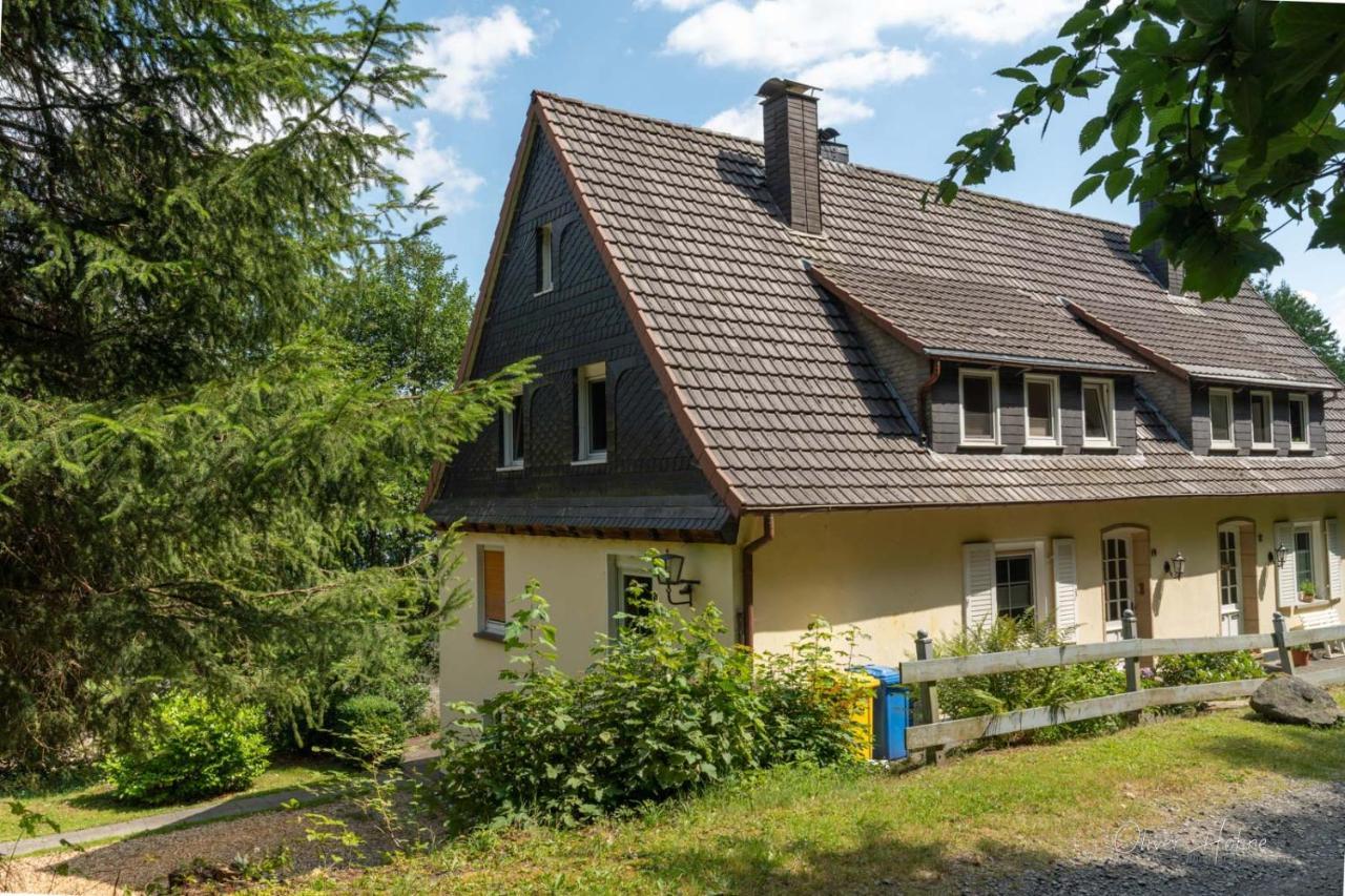 Ferienwohnung Am Waldrand Bad Laasphe Exteriör bild